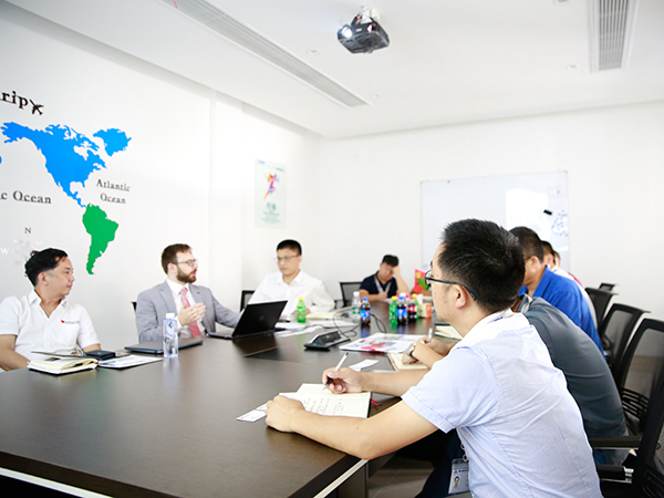 供應商會(huì )議-1