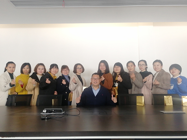 婦女節團隊合影